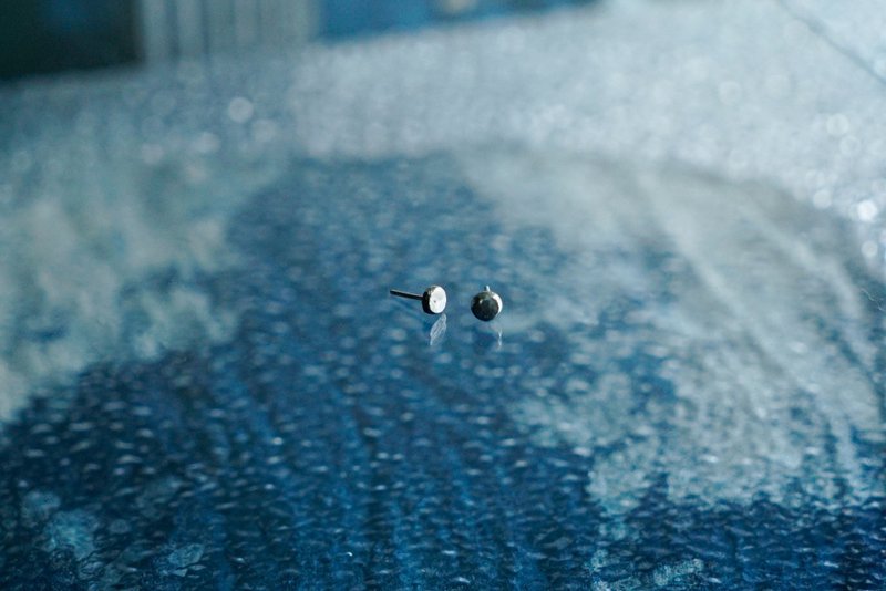 海之石 | 小石子 耳针款 / 硅胶耳夹  - 单只贩售 - 耳环/耳夹 - 纯银 银色