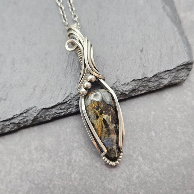 彼得石 造旧银线吊坠 金属绕线 - 项链 - 纯银 蓝色