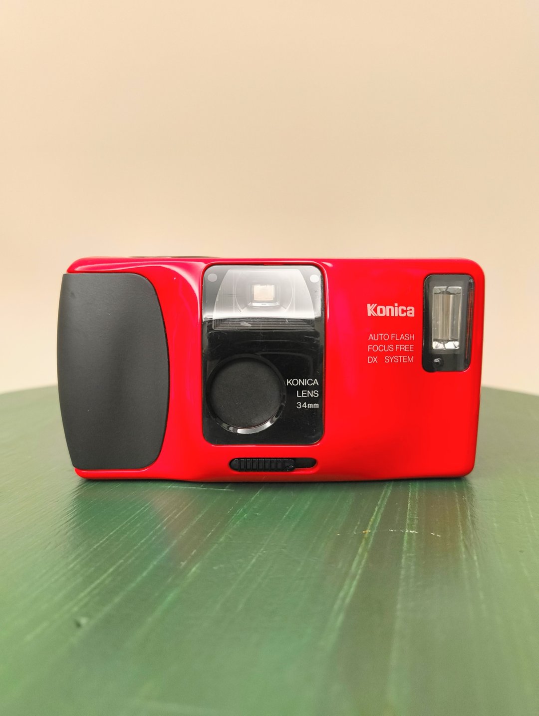 【135底片相机】七成新 Konica Tops Autodate 傻瓜相机 底片相机 - 相机 - 塑料 红色