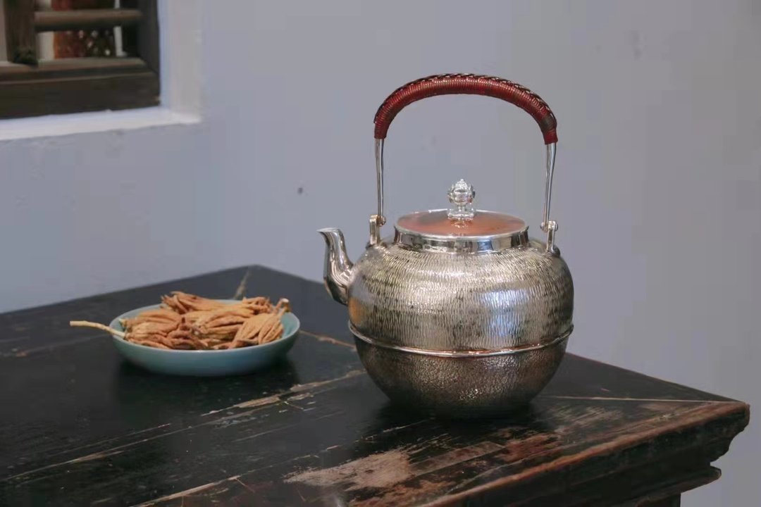 尚帧品 兔毫纹望月形银壶 纯银汤瓶 银壶烧水壶 1300cc - 茶具/茶杯 - 纯银 透明