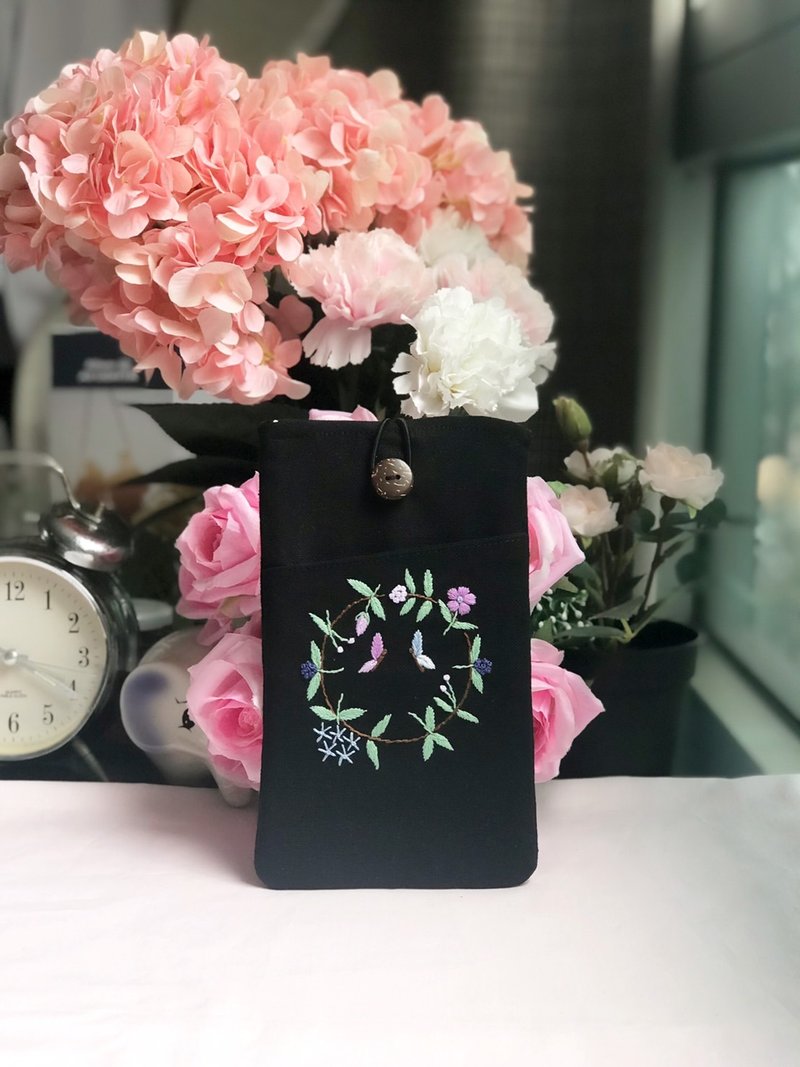 手工刺绣棉质手机套 - 其他 - 棉．麻 