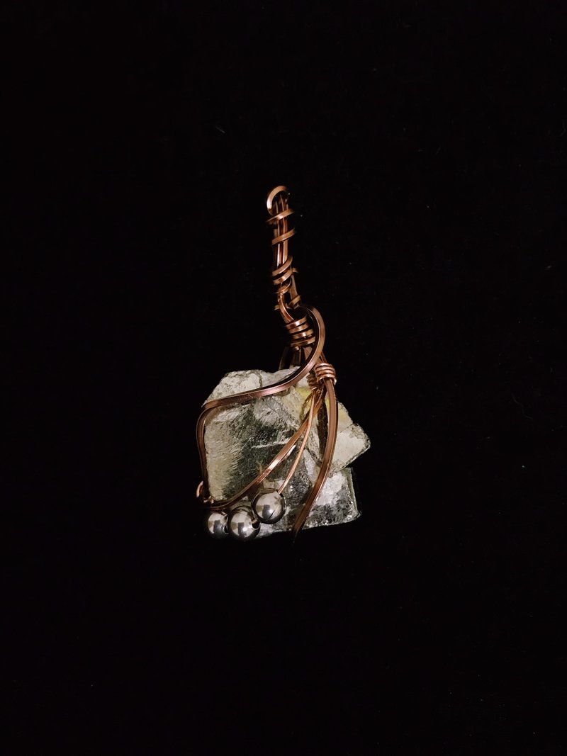Angelin Jewelry || 黄铁矿 / 坠饰 / 金属线编织 / 项链 / 礼物 - 项链 - 水晶 