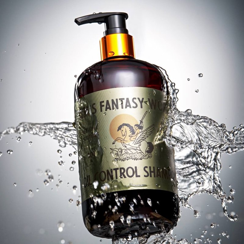 Fantasy World Shampoo 迷幻香根草洗发精 500ml - 洗发用品 - 其他材质 