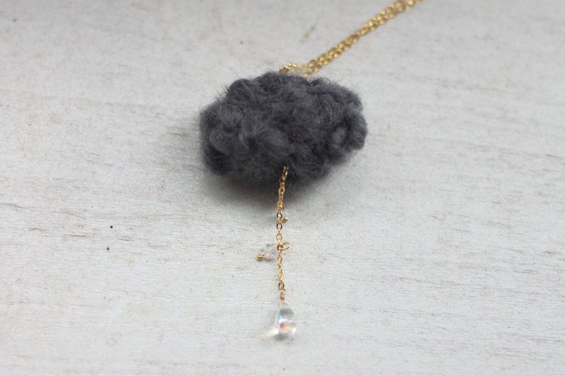 乌云雨滴项链 透明胖水滴 捷克水晶珠,搭配施华洛世奇水晶 - 项链 - 羊毛 灰色