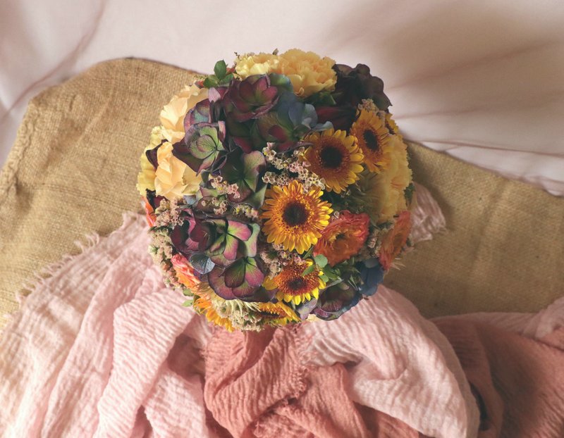 鲜花捧花 结婚捧花 新娘捧花 圆形捧花 小捧花 定制捧花 花礼 - 干燥花/捧花 - 植物．花 