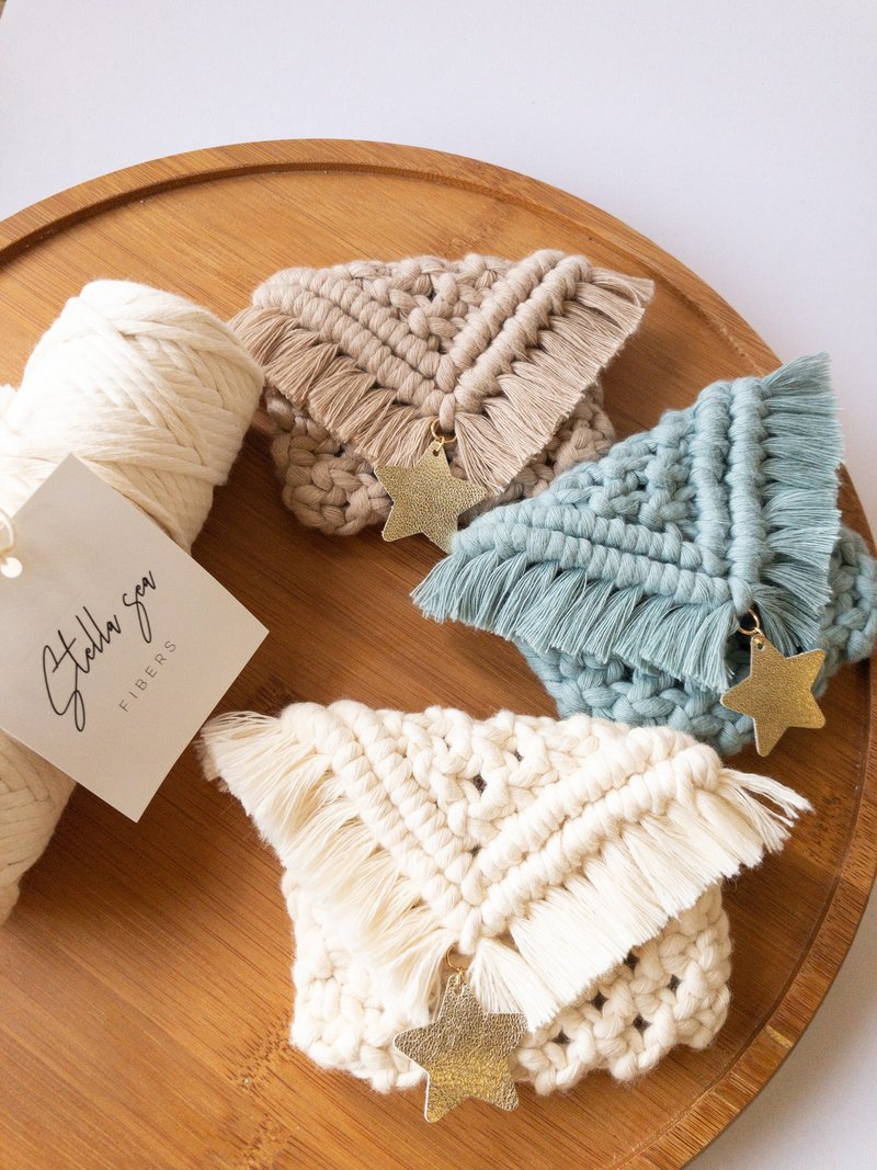 星星皮革吊饰编织小包 - 化妆包/杂物包 - 棉．麻 