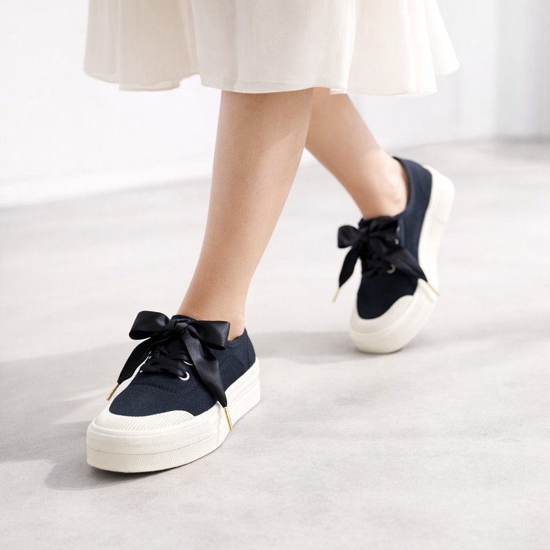 小闪厚底鞋 松紧带帆布鞋 休闲女鞋 台湾制 - 女款休闲鞋 - 棉．麻 黑色