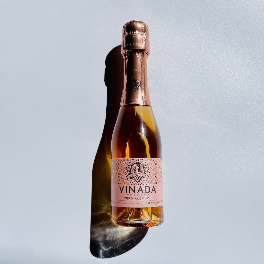 VINADA 薇娜妲 田帕尼优 无酒精气泡酒 葡萄纯酿气泡 VEGAN 200ML - 其他 - 玻璃 粉红色