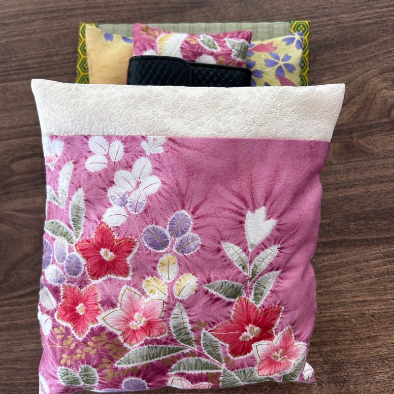 【日本开运】招财专用钱包被褥套组 和服花纹 粉色樱花 - 储蓄罐 - 丝．绢 粉红色