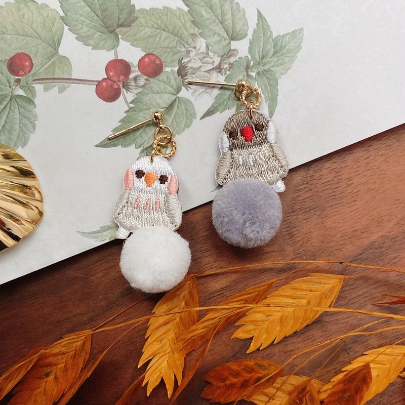 刺绣耳环 | 耳夹 / 耳钉 -毛球文雀 | Littdlework - 耳环/耳夹 - 绣线 多色