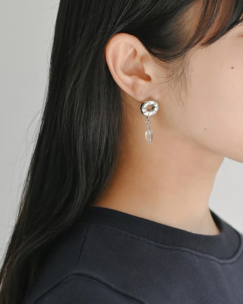 Hario手工玻璃耳环 - 糖果 (HANS-AM-P-TI) - 耳环/耳夹 - 玻璃 透明