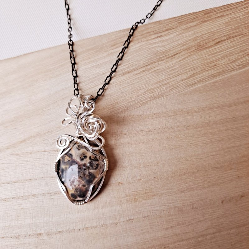 神乐村 童话-湖畔初见 菊石 金属编织 项链 坠饰 - 项链 - 半宝石 多色