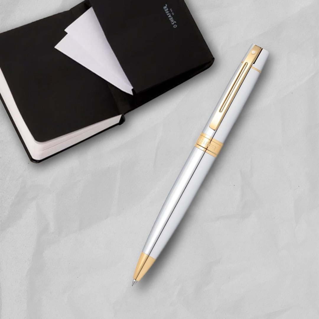 【SHEAFFER】300 系列银杆金夹原子笔+A6 笔记本礼盒 免费刻字 - 圆珠笔/中性笔 - 其他金属 银色
