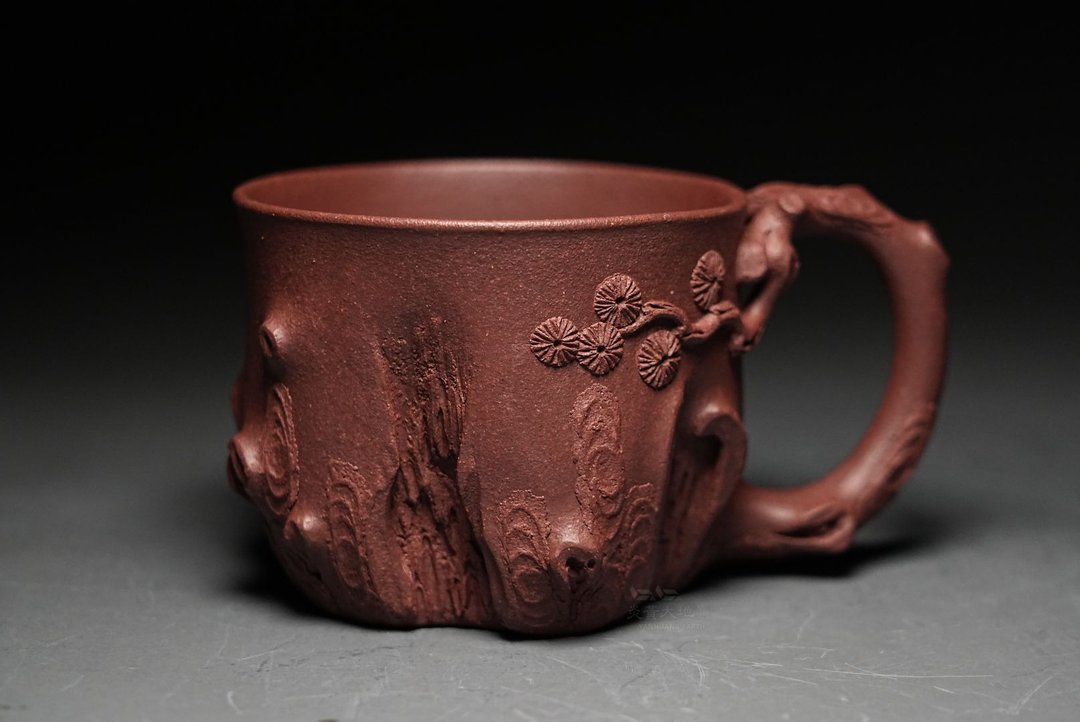 【松桩杯 5】龙山堂 全手工仿生器系列 四号深井底槽青 150cc - 茶具/茶杯 - 陶 紫色