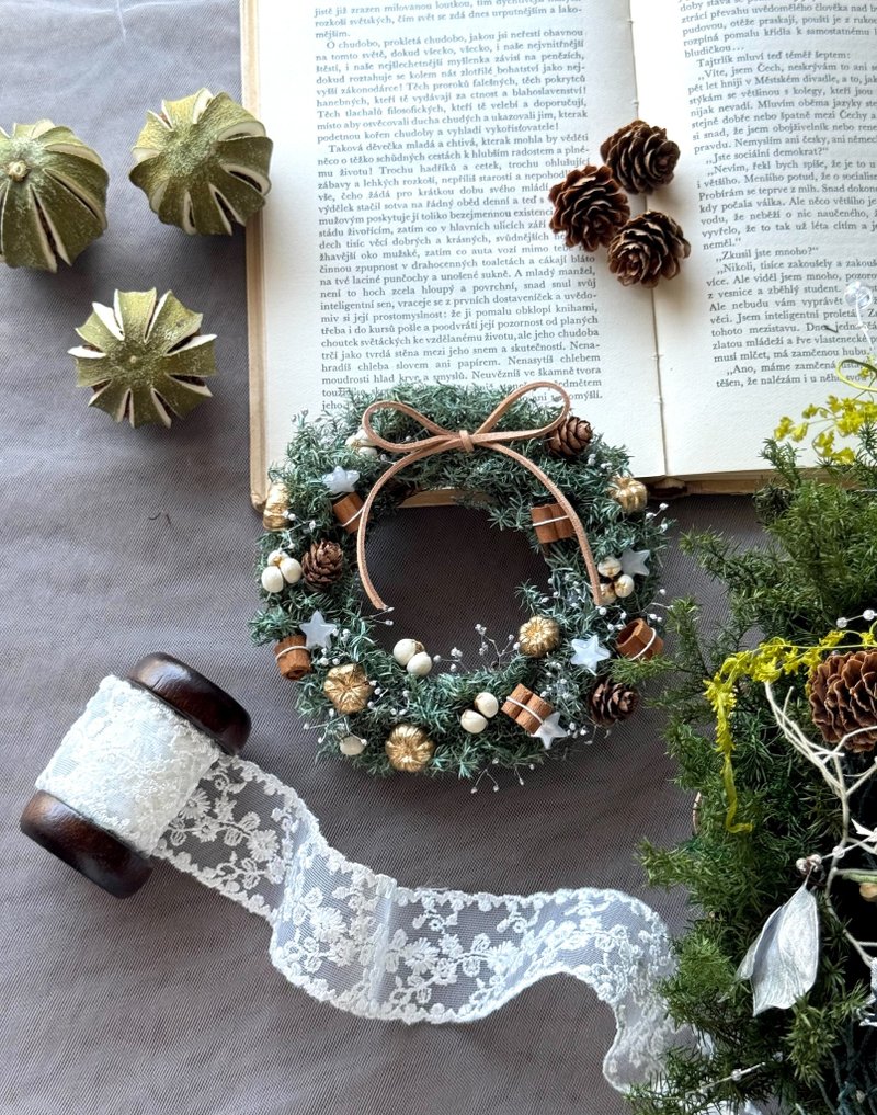 松林与星光 永生圣诞花圈 圣诞礼物 圣诞节 圣诞花圈 永生花 12CM - 干燥花/捧花 - 植物．花 