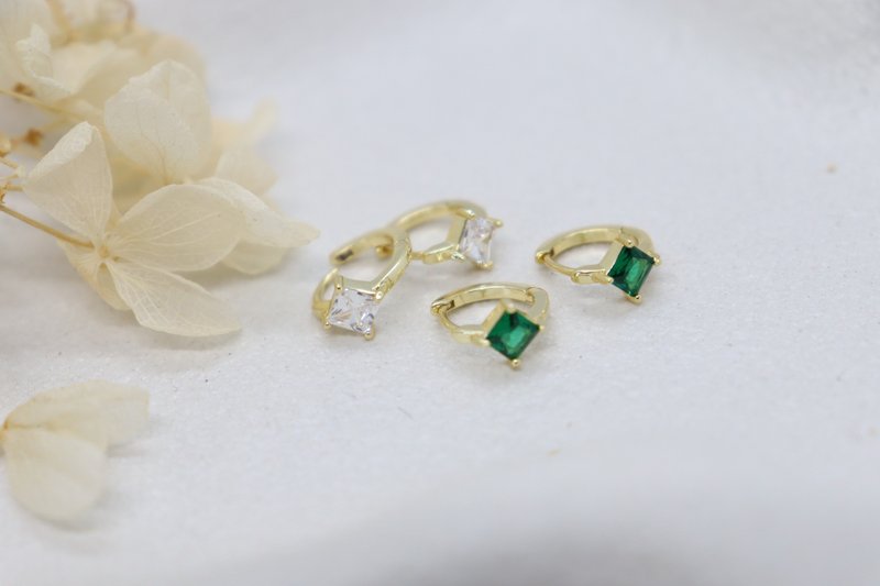 小菱形立方锆石钻石环钻石形状单触耳环 - 耳环/耳夹 - 铜/黄铜 金色