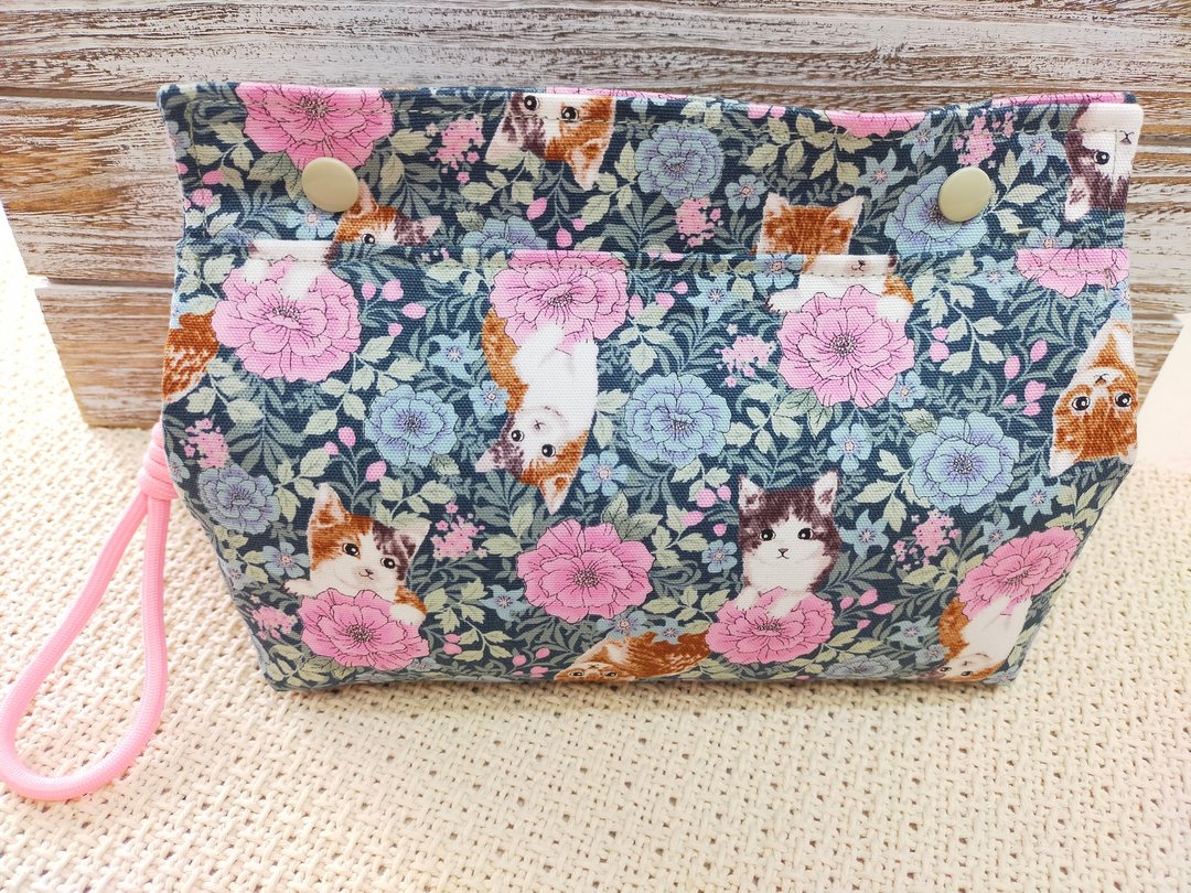 花园躲猫猫面纸套/车用家用可挂式/居家装饰小亮点 - 纸巾盒 - 棉 多色
