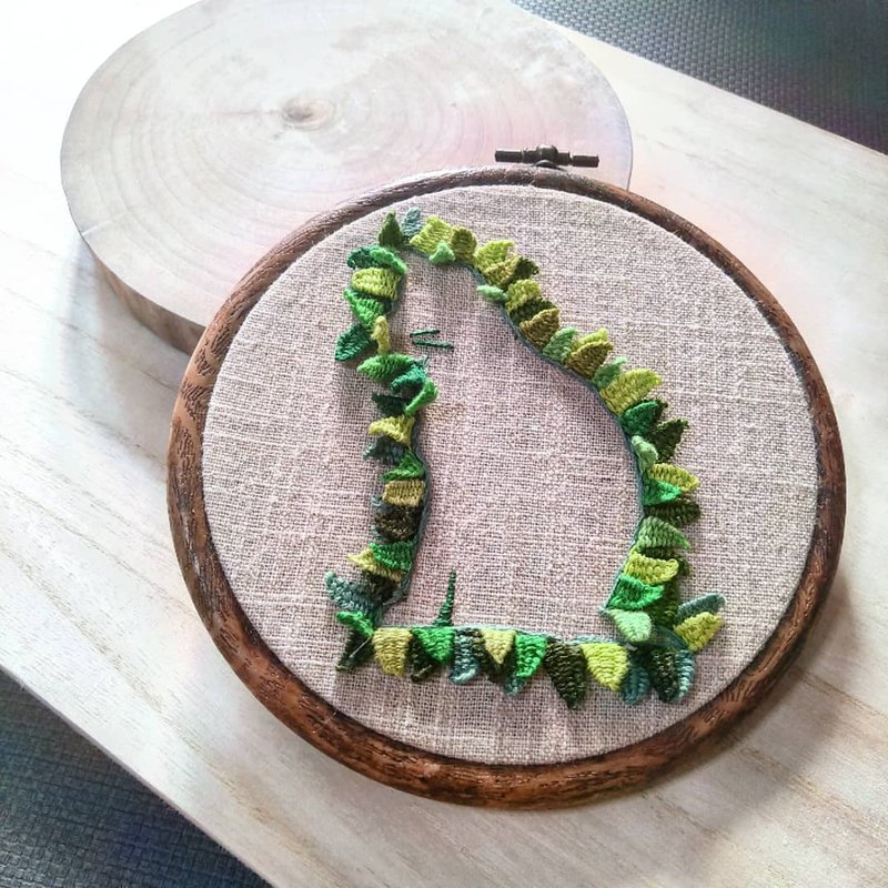 立体刺绣挂画 - 猫草 - 画框/相框 - 绣线 卡其色