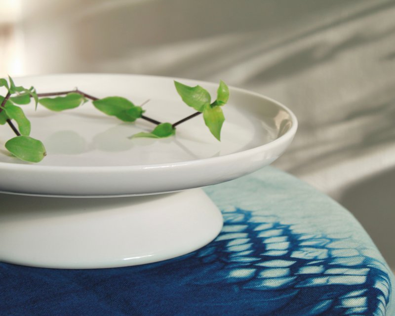 【日常瓷器】白瓷高脚盘/7寸蛋糕盘/高脚壶承 - 盘子/餐盘/盘架 - 瓷 