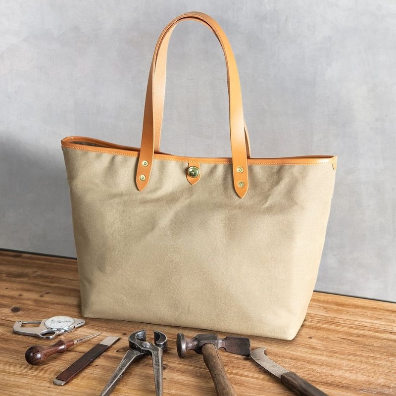 日本制【Takumics】石蜡帆布包 托特包 手提包 肩背包 驼色植鞣革 - 公文包/医生包 - 棉．麻 卡其色