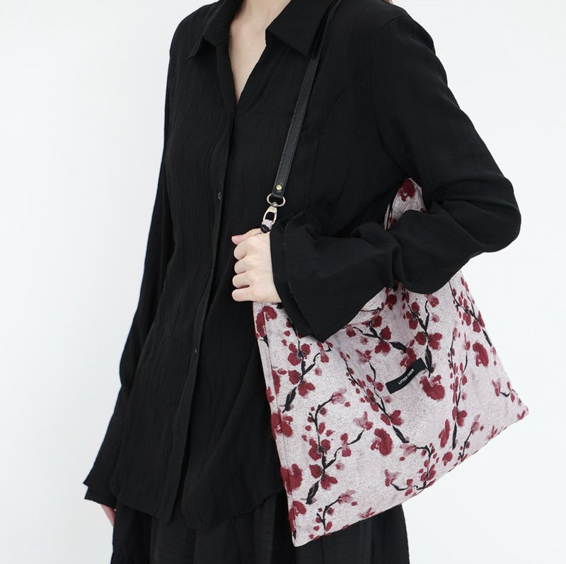 【暗香】森系复古文青/立体梅花新中式风气质感单肩包 - 侧背包/斜挎包 - 其他材质 紫色