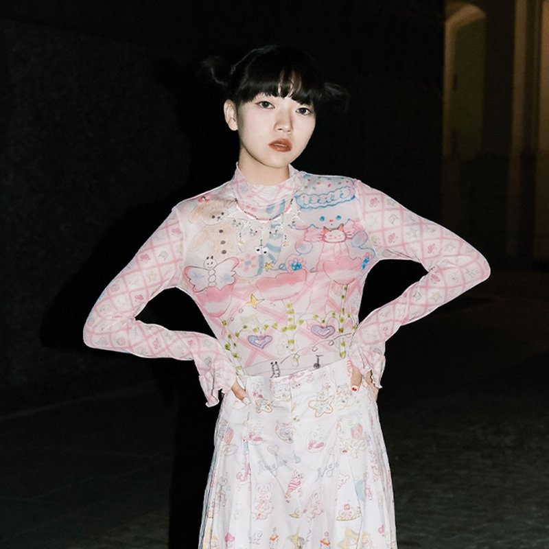 Meugler牛稠岛 动物天堂 手绘小狗郁金香印花网纱防晒贴身打底衫 - 女装上衣 - 聚酯纤维 多色