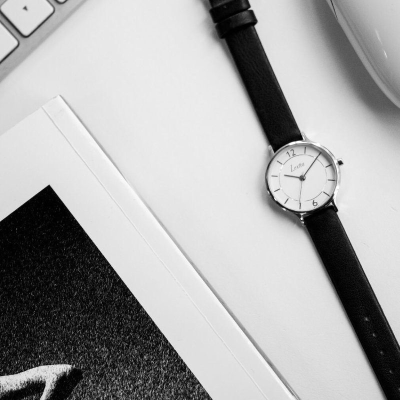 Blanc经典28mm腕表 - 黑色真皮表带 - 女表 - 其他金属 多色