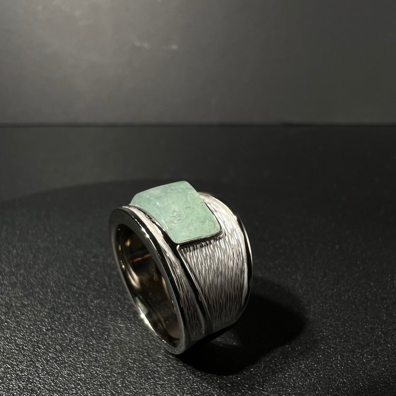 冰晶山岚 | 翡翠男士设计款戒指 | 18K金 | - 戒指 - 贵金属 