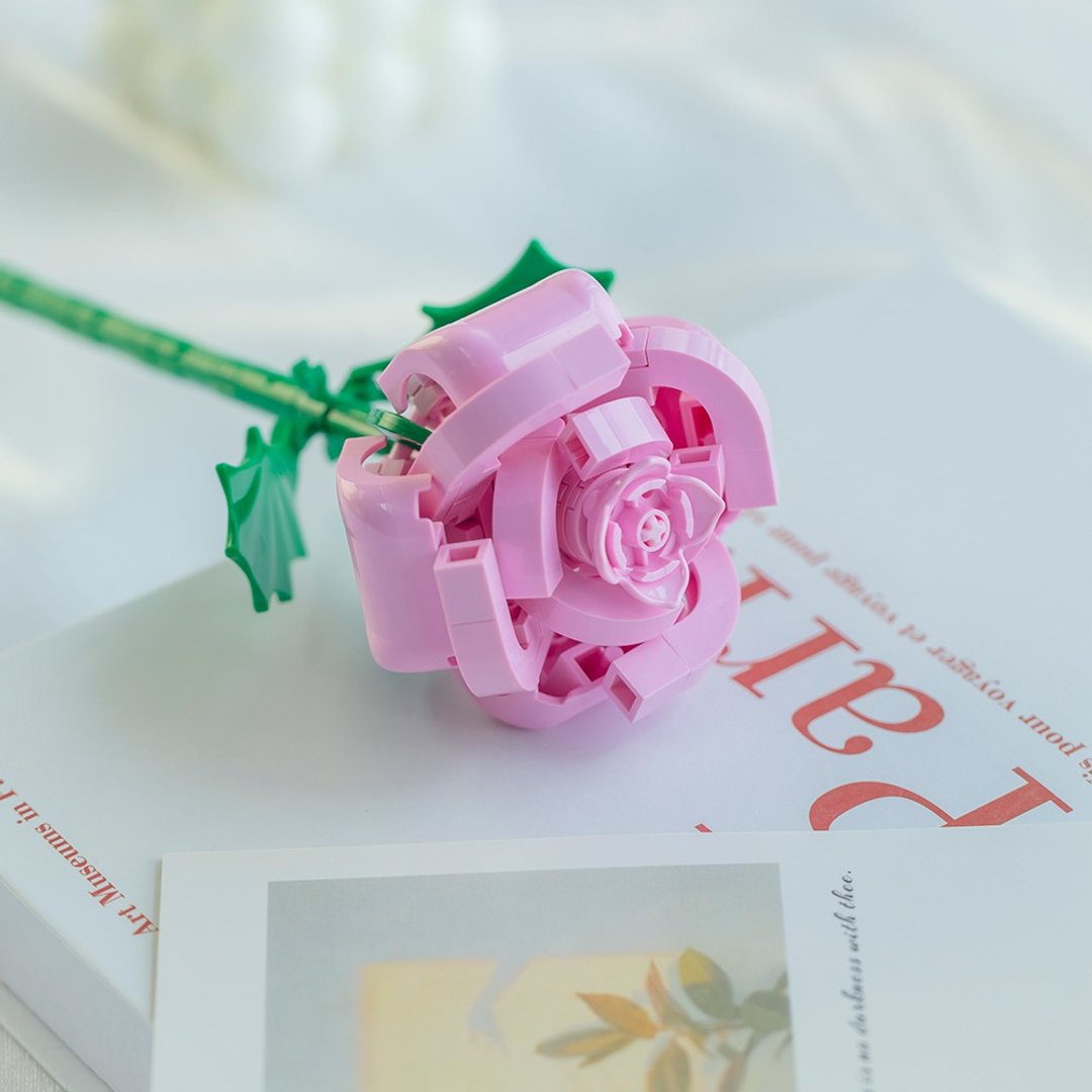 【拼奇積木】玫瑰-粉   15007(花束永生花創意情人節禮物DIY) - 玩具/玩偶 - 塑料 