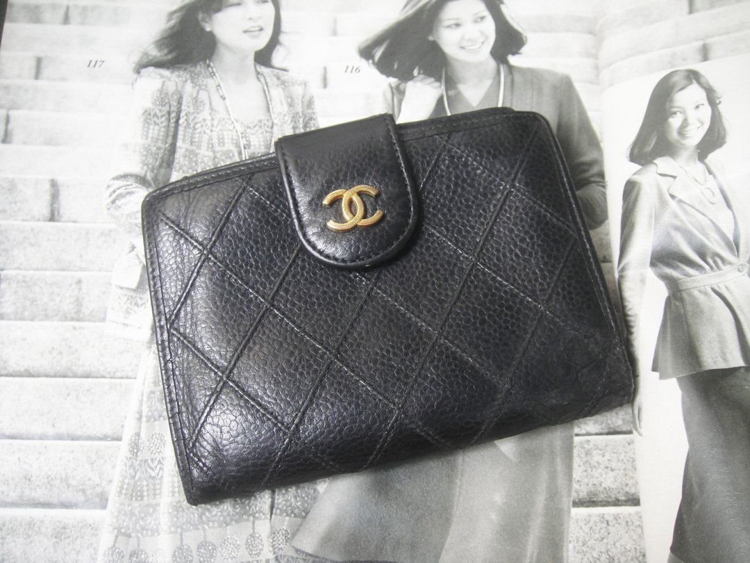【老时光 OLD-TIME】早期二手老包法国制 CHANEL 香奈儿短夹 (瑕疵品 - 皮夹/钱包 - 其他材质 多色