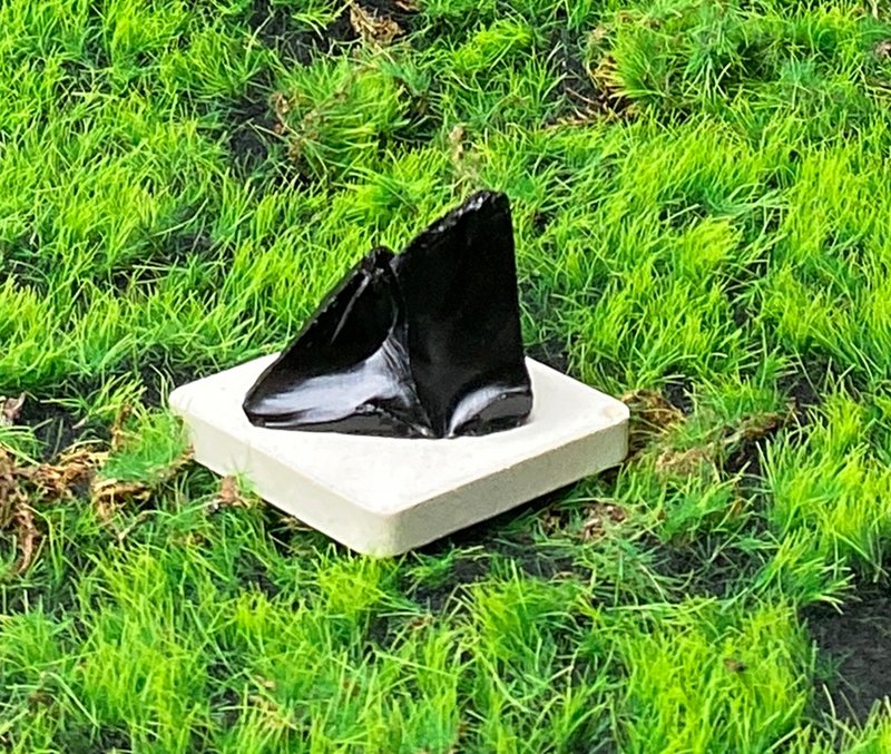 能量摆饰-避邪保平安天然可爱山形黑曜石 净化负能量 快速出货 - 摆饰 - 水晶 黑色