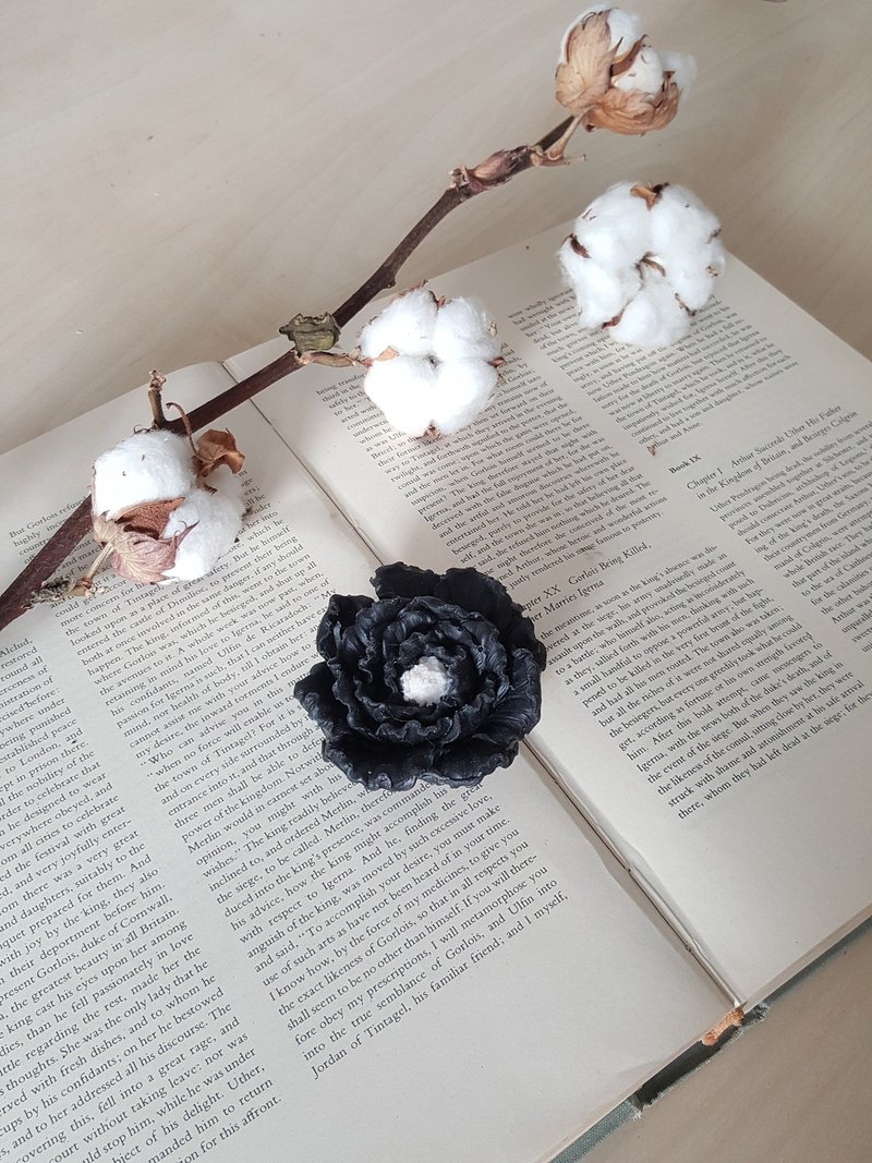 天然竹炭花手工皂 - 肥皂/手工皂 - 其他材质 黑色