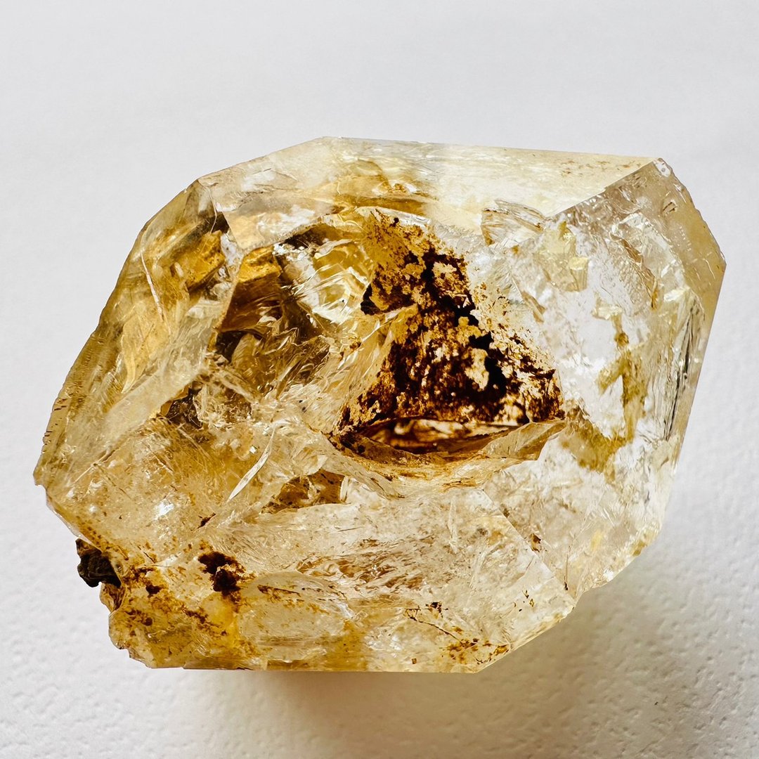 巴基斯坦黄泥骸骨水晶 紫14 彩虹骨干水晶开窗 原石原矿宝石搜藏 - 摆饰 - 其他材质 黄色