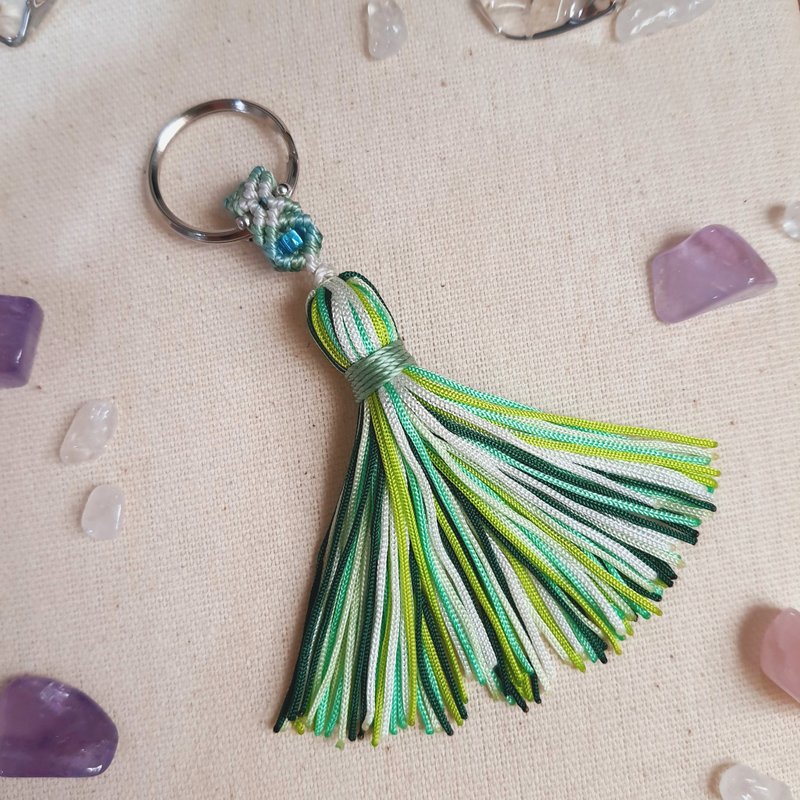 C011-手工编织串珠小流苏钥匙圈 - 钥匙链/钥匙包 - 尼龙 多色