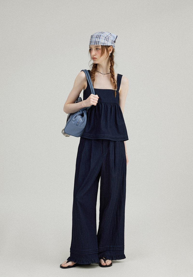 哥哈女孩的周末 复古牛仔背心上衣 阔腿裤套装 - 女装长裤 - 其他材质 多色