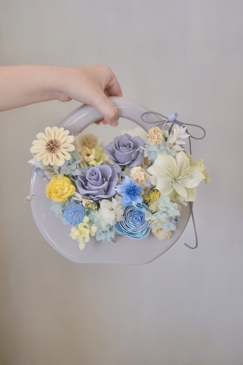 /大圆手提篮/永生花 玫瑰 仪式感 开幕盆花 祝贺 生日 庆祝 摆设 - 干燥花/捧花 - 植物．花 多色