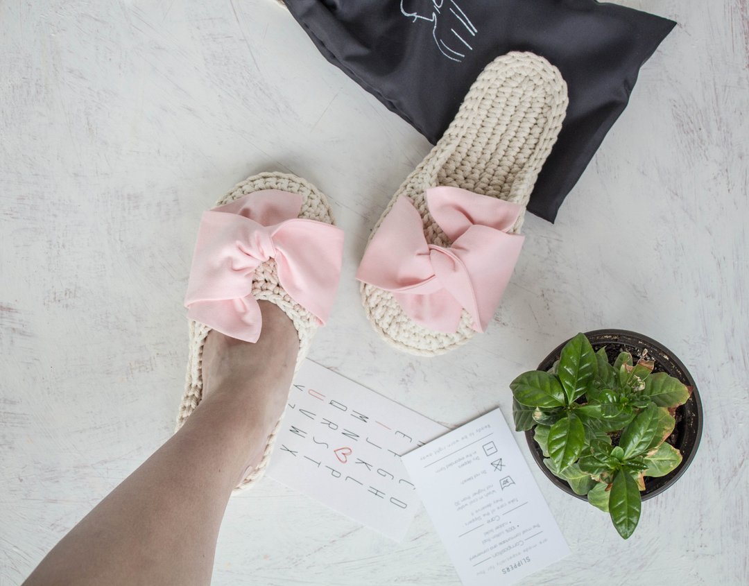 White slippers for women - Crochet slippers - gift for women - 拖鞋 - 棉 多色