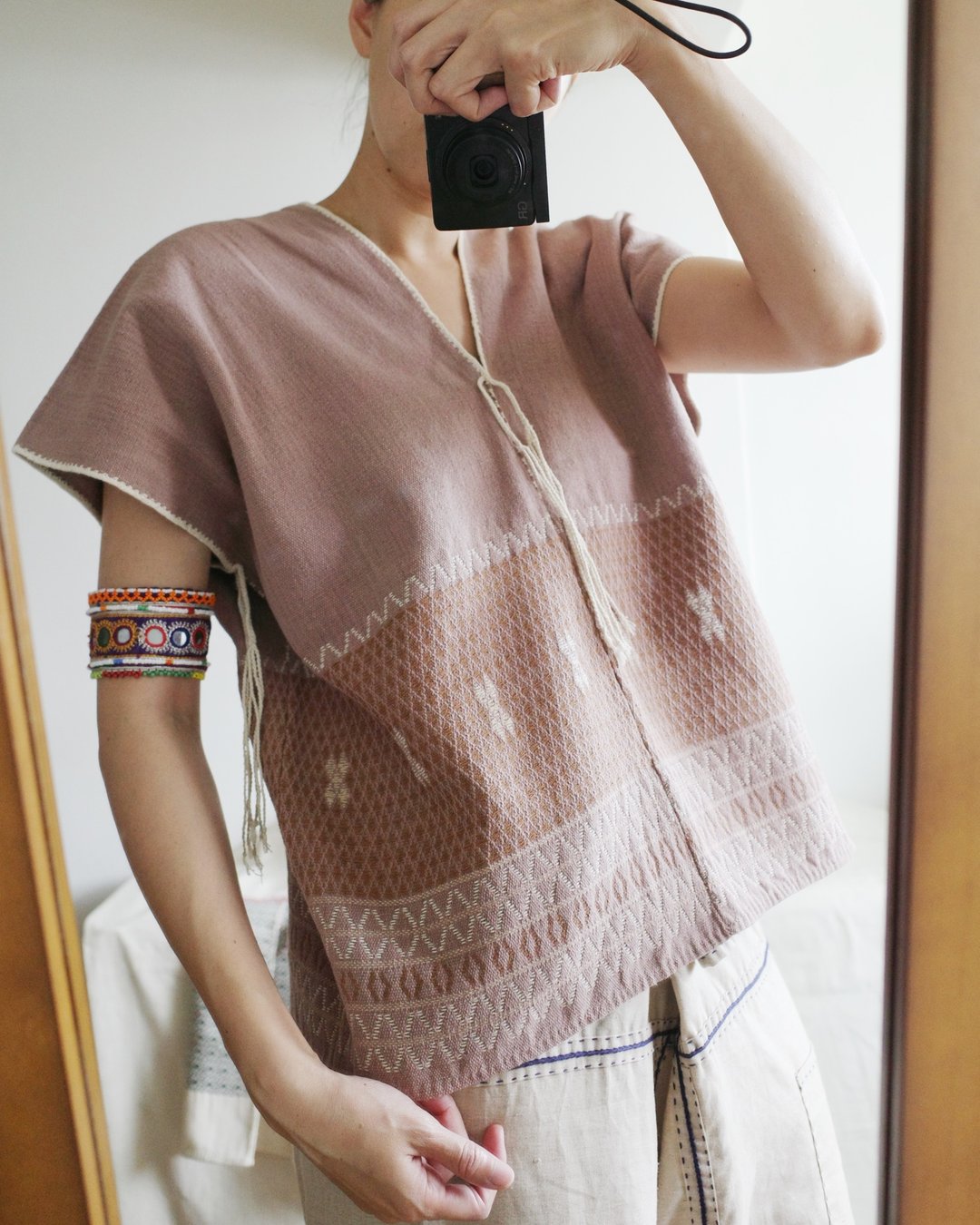 Karen shirt 泰北山岳民族克伦族手织布手工刺绣天然染织上衣 - 女装上衣 - 棉 