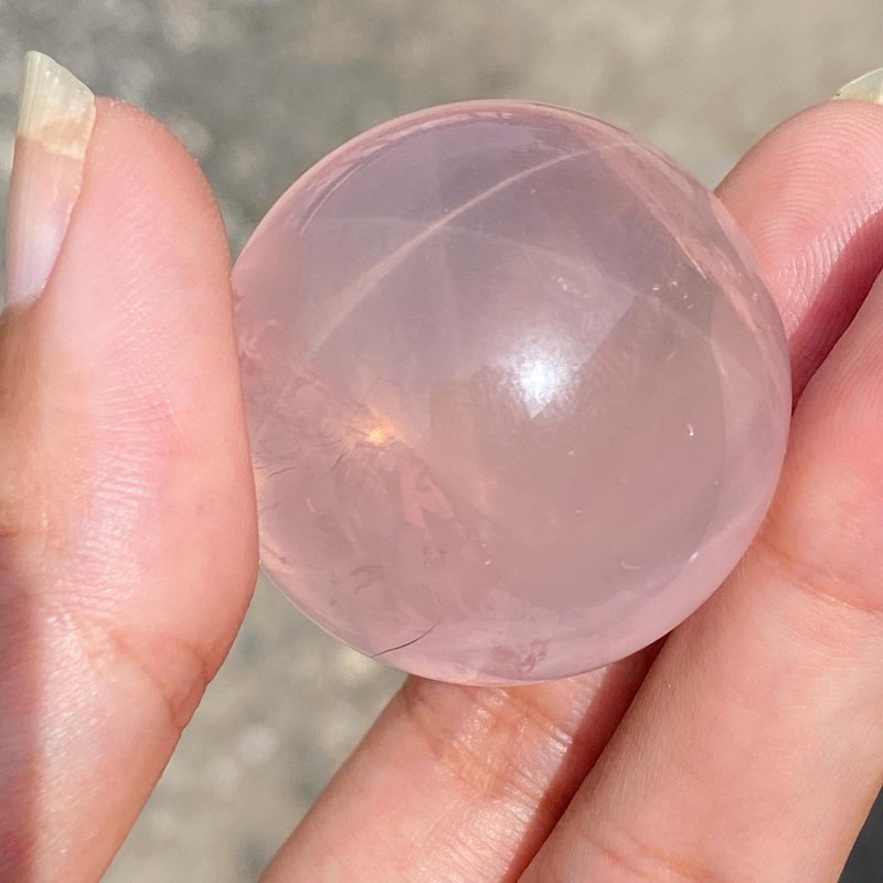【Lost and find】马达加斯加 天然石 星光 粉晶 水晶球 - 摆饰 - 宝石 粉红色