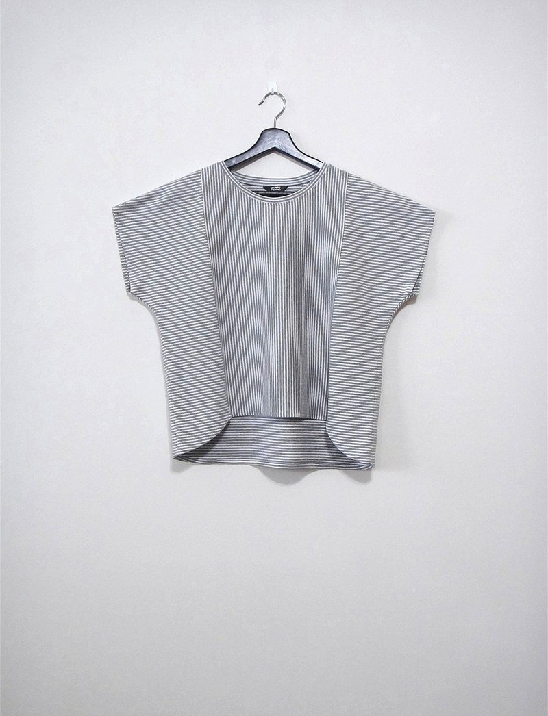 灰线条纹 上衣 - 女装上衣 - 棉．麻 灰色