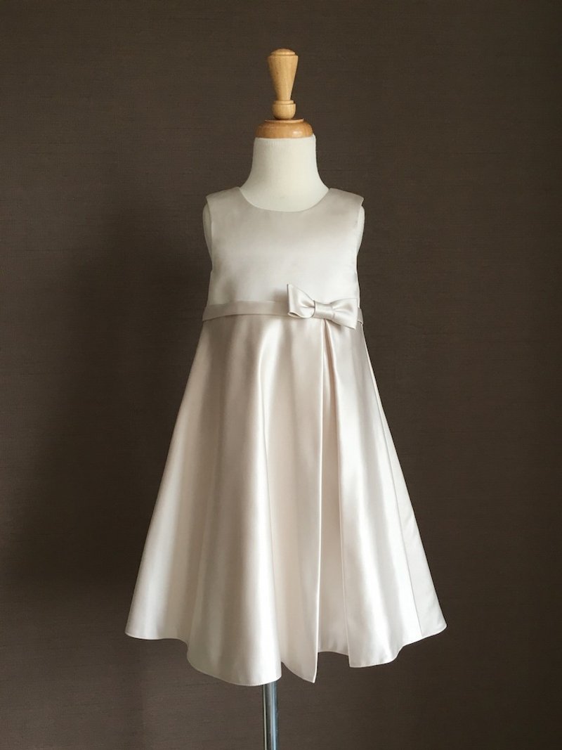 银白蝴蝶结抓折连身裙 - 其他 - 聚酯纤维 银色