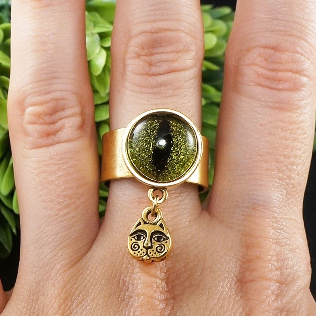 Olive Green Glass Cat Eye Evil Eye Gold Adjustable Protection Charm Ring Jewelry - 戒指 - 玻璃 绿色