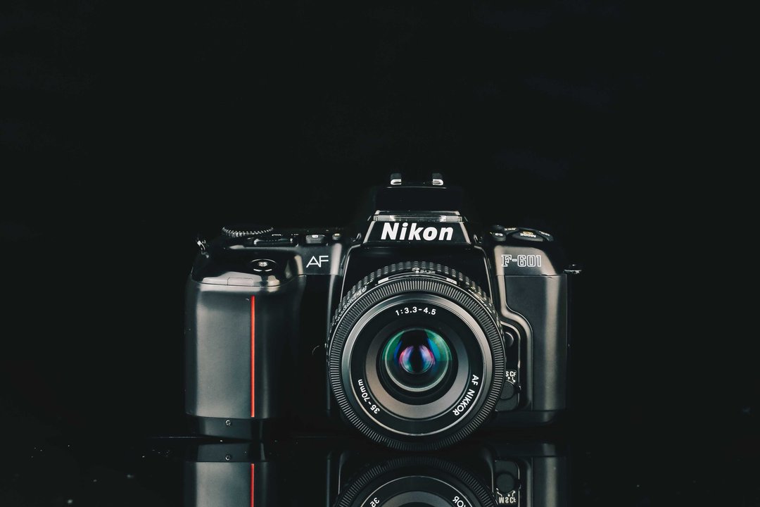 NIKON F-601+NIKKOR AF 35-70mm F=3.3-4.5 #2834 #135底片相机 - 相机 - 其他金属 黑色
