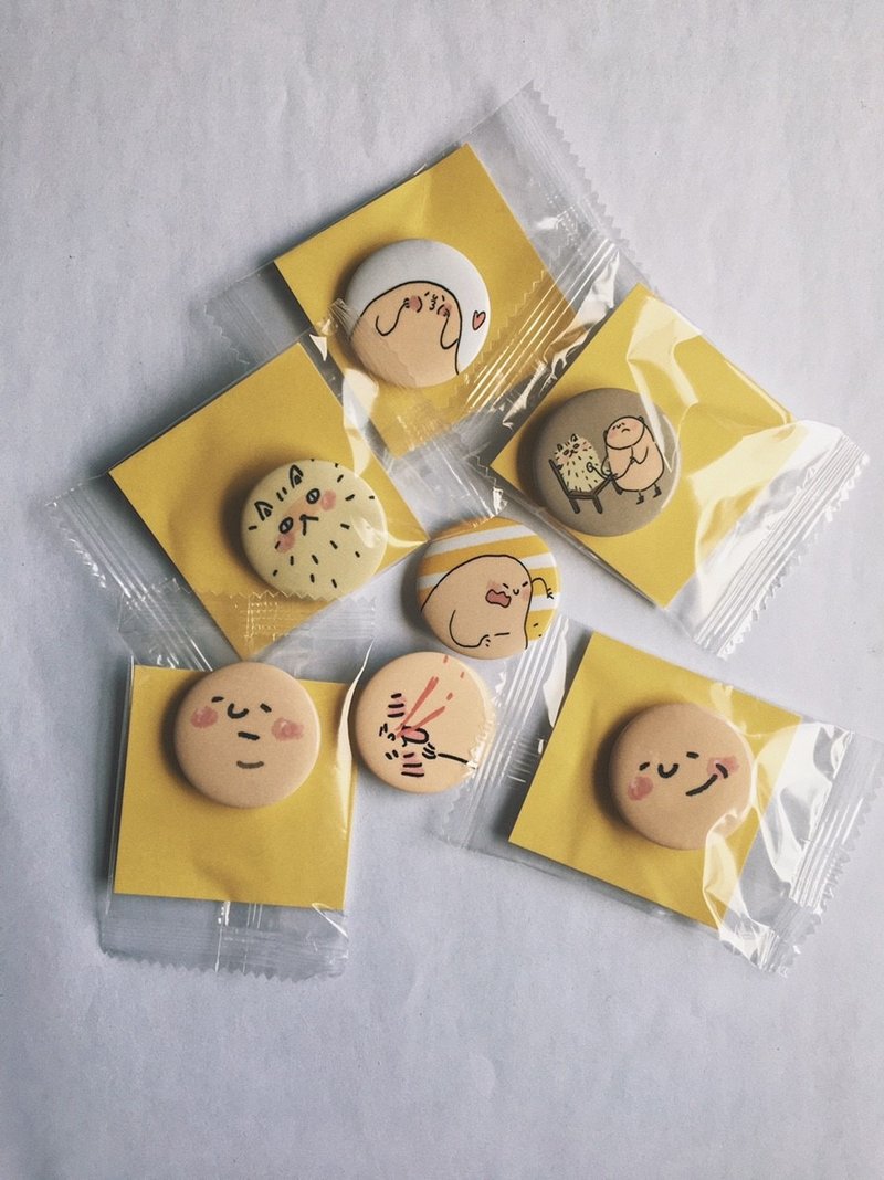 阿泥的小胸章们 七款 3.2cm 徽章/别针 - 胸针 - 塑料 