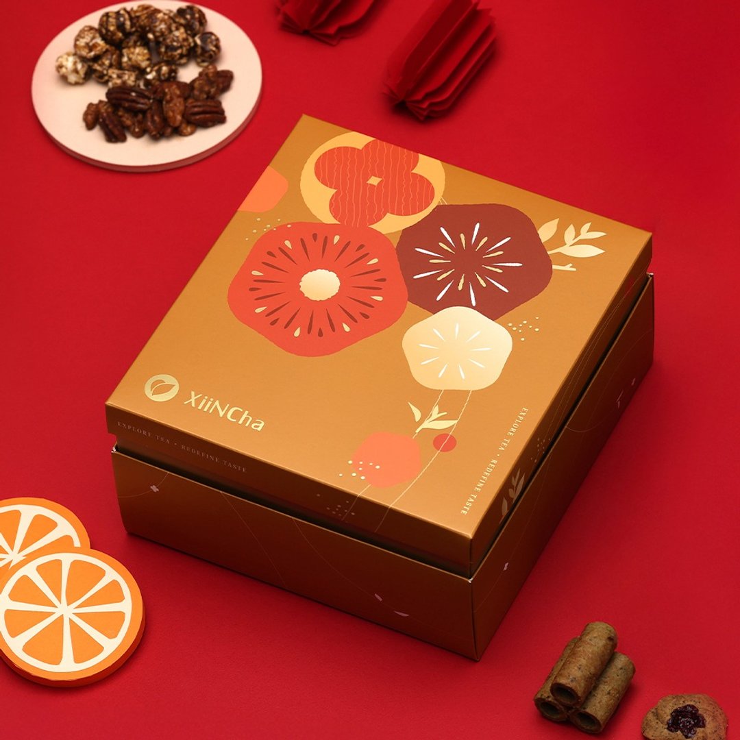 年节礼盒 | 双层烫金 红玉凤梨酥&焙茶三明治饼&铁观音蛋卷 21 入 - 手工饼干 - 其他材质 