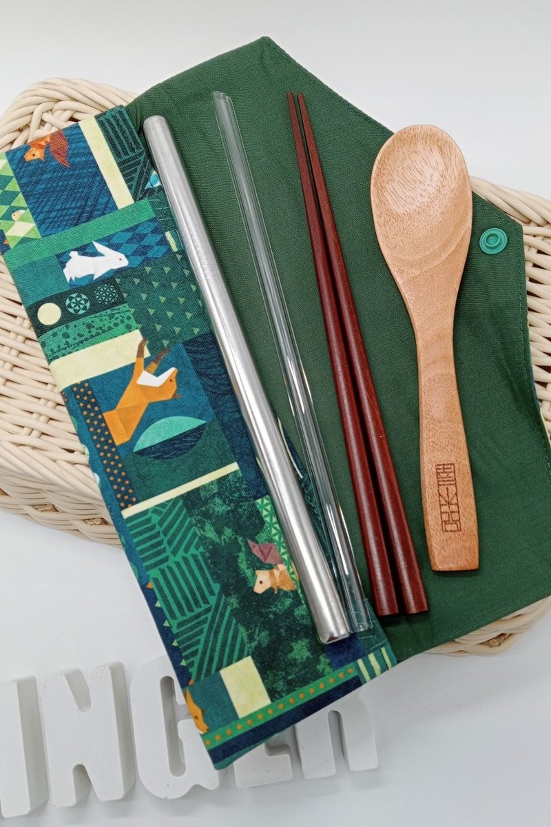 //动物丛林// 餐具包/刷具包/文具笔袋 - 收纳用品 - 棉．麻 