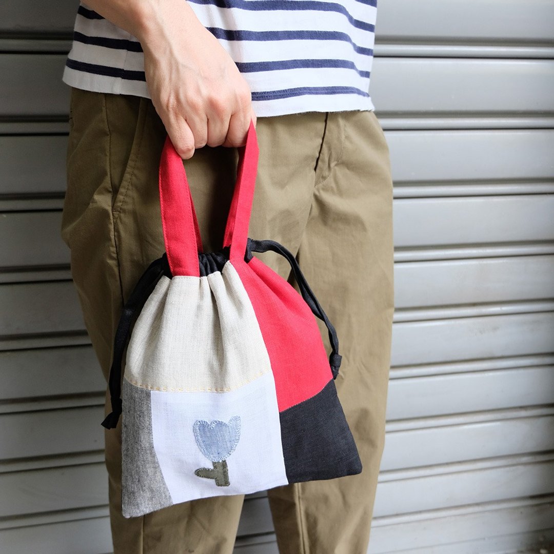 Blooming sunday drawstring pocket / Blue Tulip - 束口袋双肩包 - 棉 黑色