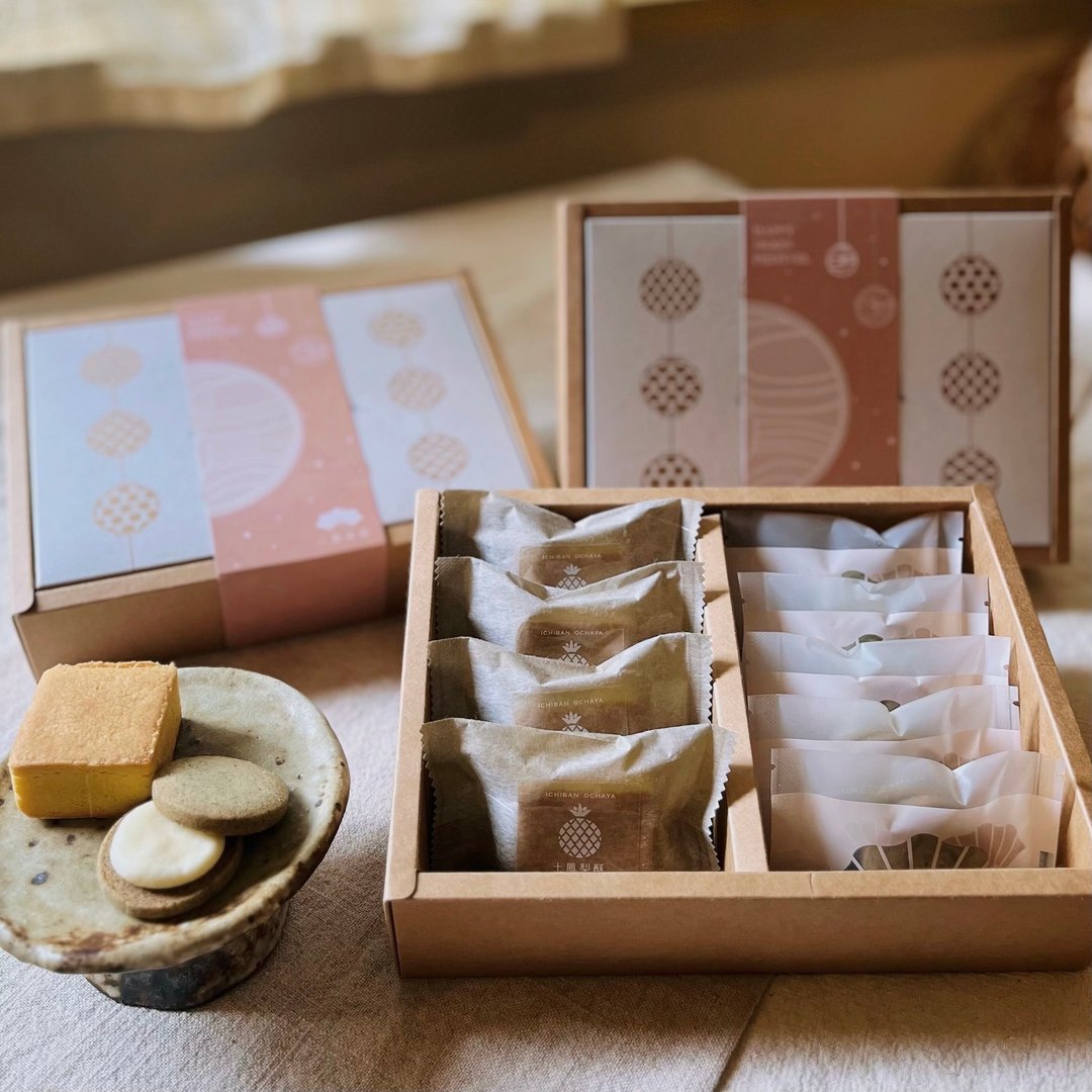 【2025中秋节】凤梨酥4入 + 茶香Q饼5入 - 零食/点心 - 新鲜食材 卡其色