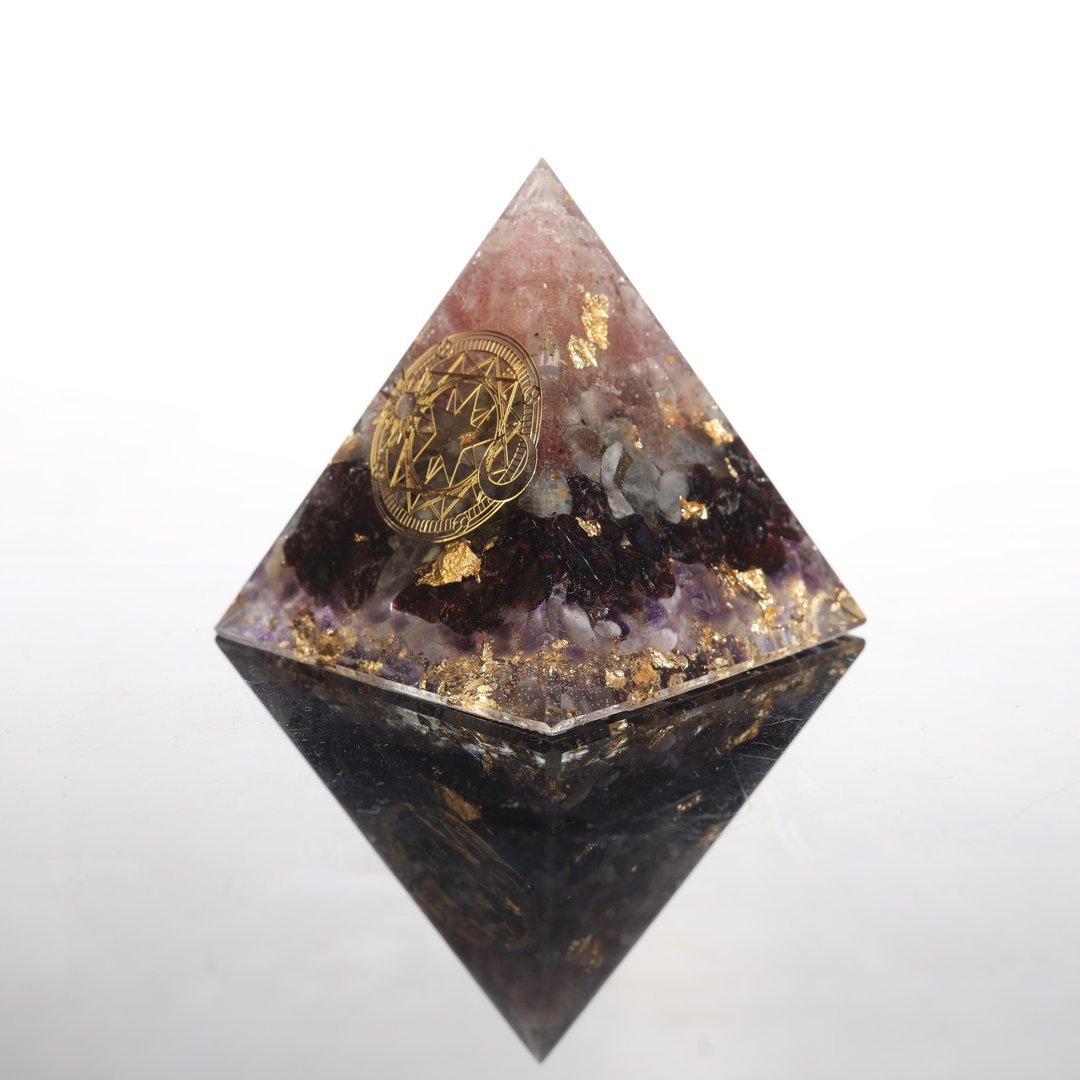 【招桃花】爱恋魔法阵奥刚大金字塔Orgonite水晶疗愈人缘智慧 - 摆饰 - 水晶 粉红色