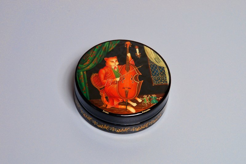 Musical cat lacquer box elegant unique gift - 摆饰 - 其他材质 